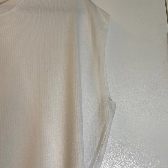 Women's Banana Republic Sweater Vest White Size M - Picture 2 of 5